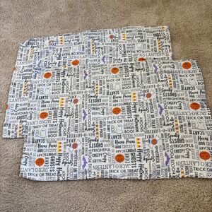Halloween Pillowcases Set of 2 Spooky Ghosts, Jack-o-Lanterns, Hocus Pocus‎